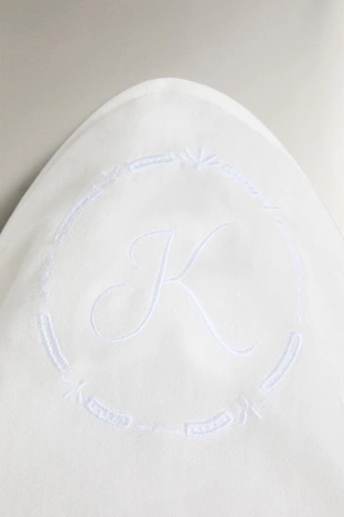 Детский махровый полотенце с капюшоном и буквами- Заказать в России