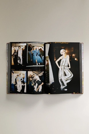 JOHN GALLIANO UNSEEN BOOK- Заказать в России