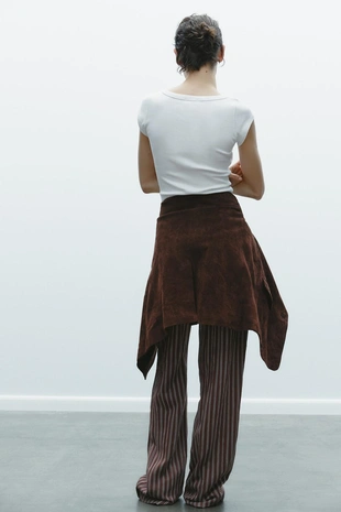 Футболка с круглым вырезом