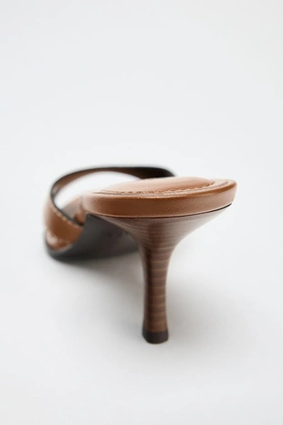 Босоножки с декоративной строчкой- Заказать в России