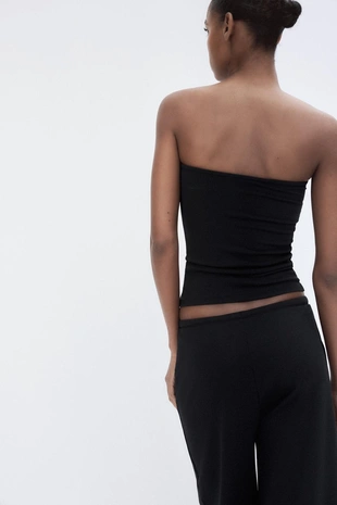 Топ бандо из рельефной ткани