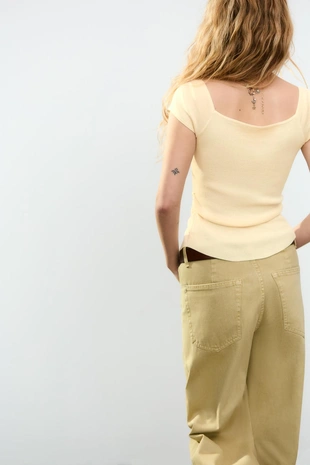 Трикотажный топ со сборками- Заказать в России