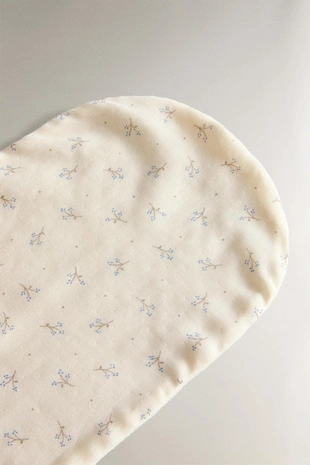 CHILDREN'S MINI FLOWER SHOULDER BIB- Заказать в России