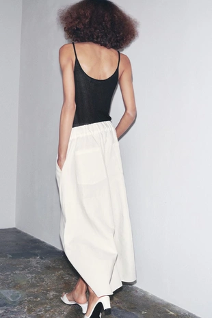 Кожаные босоножки на низком каблуке- Заказать в России