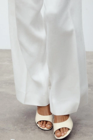 Кожаные туфли-мюли на прозрачной танкетке- Заказать в России