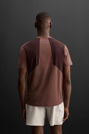 Футболка в стиле колор-блок- Заказать в России