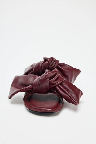 Кожаные сандалии с бантами- Заказать в России