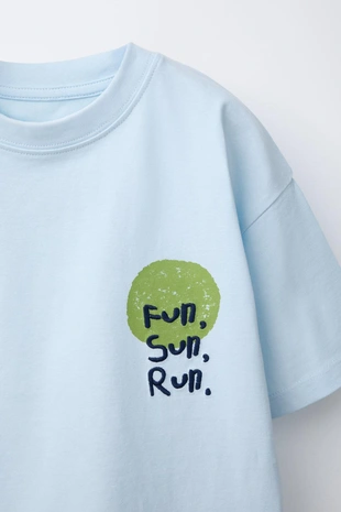 Футболка с принтом и вышивкой- Заказать в России