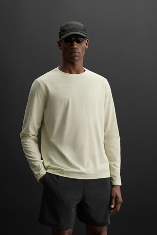 Перфорированная футболка с длинными рукавами- Заказать в России