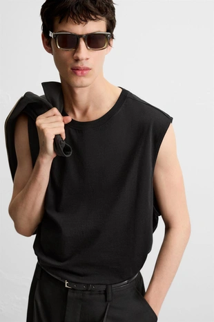 Топ RELAXED FIT без рукавов- Заказать в России