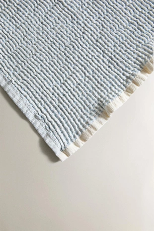 Мини махровое полотенце с рельефным узором- Заказать в России