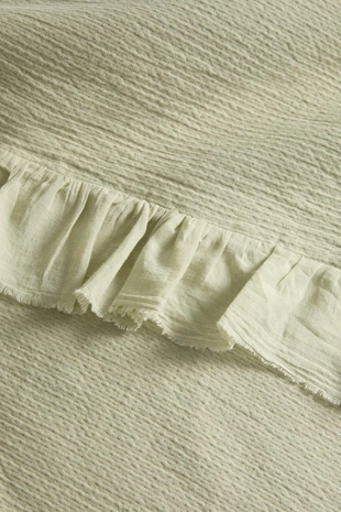 Покрывало с текстурой и оборкой- Заказать в России