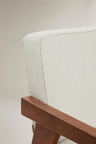 Кресло ZARA HOME BY BLASCO с обивкой из ореха с мягкими подлокотниками- Заказать в России