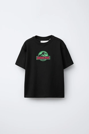Футболка с рельефным принтом JURASSIC PARK ©- Заказать в России