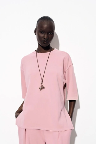 Футболка из ткани с эффектом потертости- Заказать в России