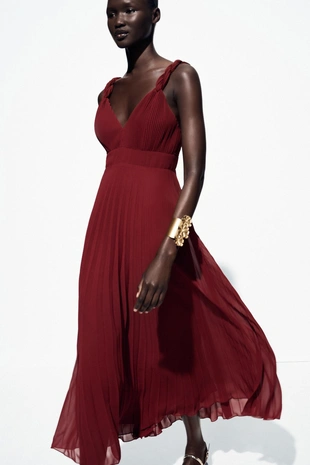 Плиссированное платье миди