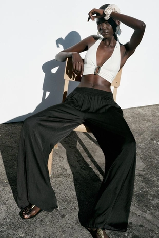 Широкие брюки из струящейся ткани