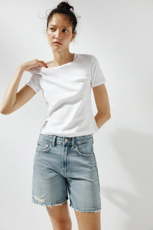 Джинсовые бермуды TRF со средней посадкой- Заказать в России