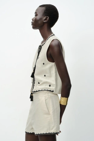 Шорты-бермуды с вышивкой- Заказать в России