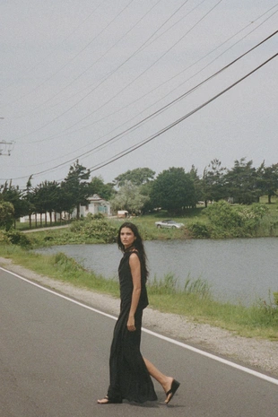 Длинное платье с открытой спиной- Заказать в России