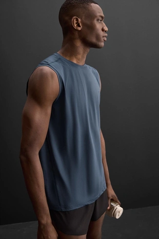 Майка из технической ткани- Заказать в России