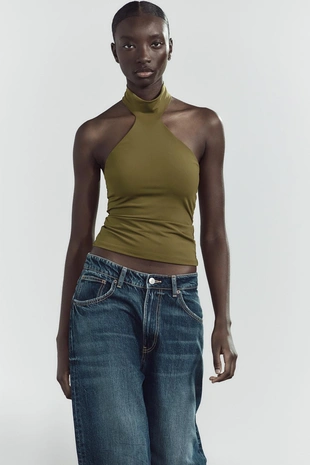 Топ из полиамида с горловиной халтер