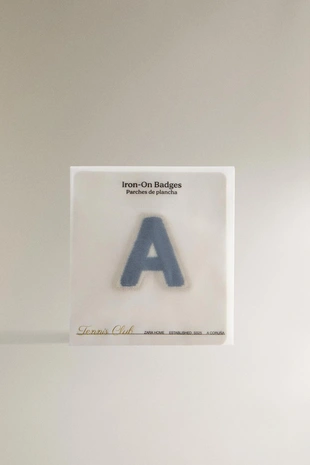 Заплатка с буквой A на термоклейкой основе- Заказать в России