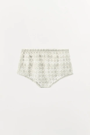 Мини-шорты с вышивкой- Заказать в России