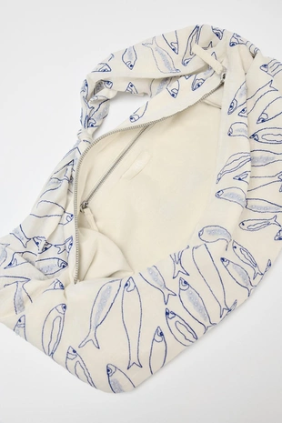 Сумка с рисунками и бантом- Заказать в России