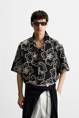 Рубашка с рельефной вышивкой