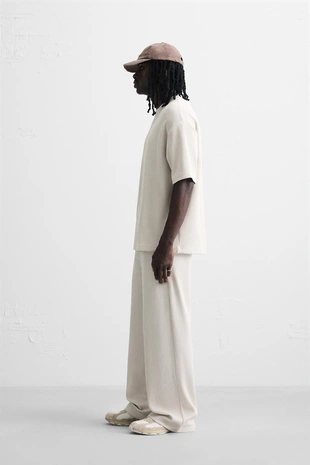 Брюки-джоггеры с вертикальной текстурой- Заказать в России