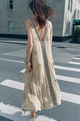 Платье с вышивкой и бусинами — ZW COLLECTION- Заказать в России