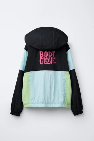Легкий дождевик в стиле колор-блок ZARA X BODY GLOVE ® - Заказать в России