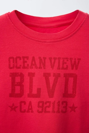 Футболка с текстовым принтом