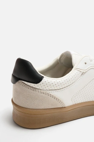 White | 2253/520/001 - Zara Кроссовки с контрастной подошвой