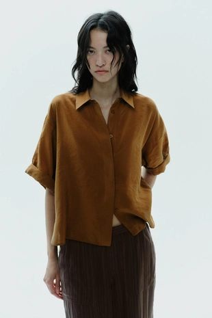 Рубашка из струящейся ткани с короткими рукавами- Заказать в России