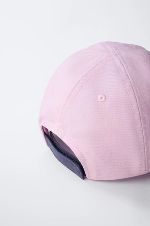 Кепка VARSITY с вышивкой