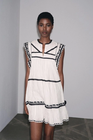 Короткое платье с вышивкой — ZW COLLECTION- Заказать в России