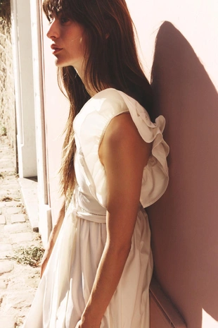 Комбинированное платье с воланами- Заказать в России