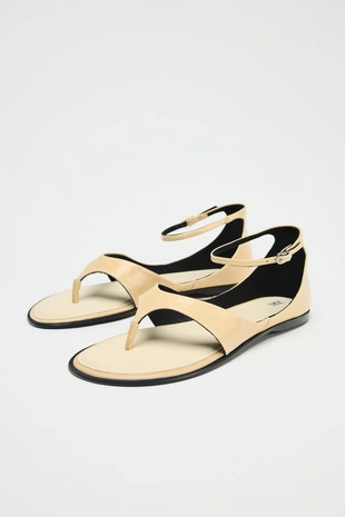 Кожаные сандалии с перемычкой для пальца- Заказать в России