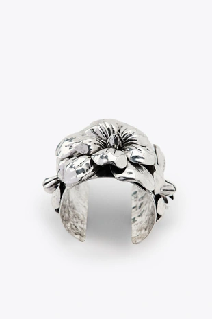 Жесткий браслет с цветами- Заказать в России