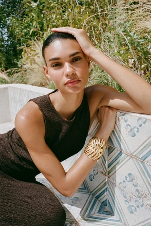 Браслет-кафф «лист»- Заказать в России