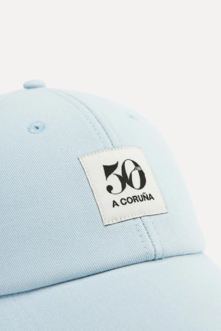 Кепка с нашивкой «50TH ANNIVERSARY»- Заказать в России