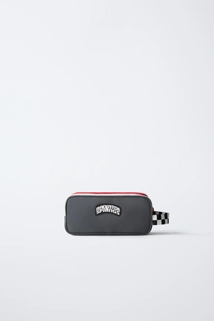 Пенал CARS LIGHTNING MCQUEEN © DISNEY- Заказать в России