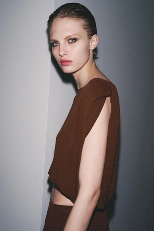 Трикотажный топ с эластичным низом- Заказать в России