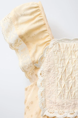 Легкое платье с жаккардовой вставкой на груди- Заказать в России