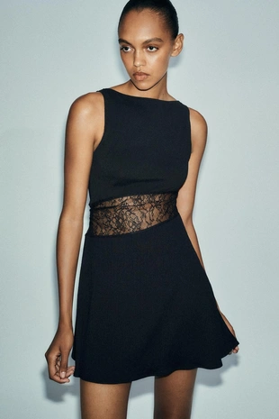 Короткое платье с кружевом- Заказать в России