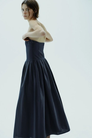 Платье из поплина с открытыми плечами- Заказать в России