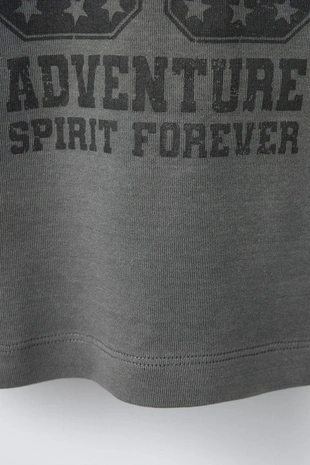 Футболка с текстовым принтом