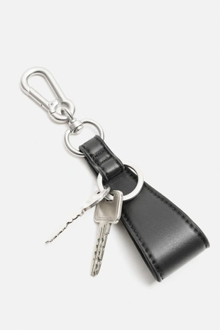 Однотонный брелок- Заказать в России